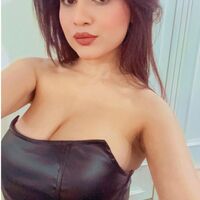 Shina  Escorts